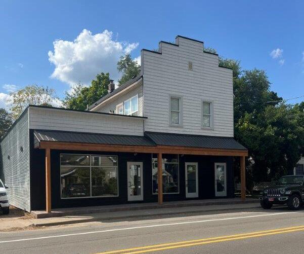 Primary Photo Of 9519 Main St, Whitmore Lake Storefront Retail Residential For Lease