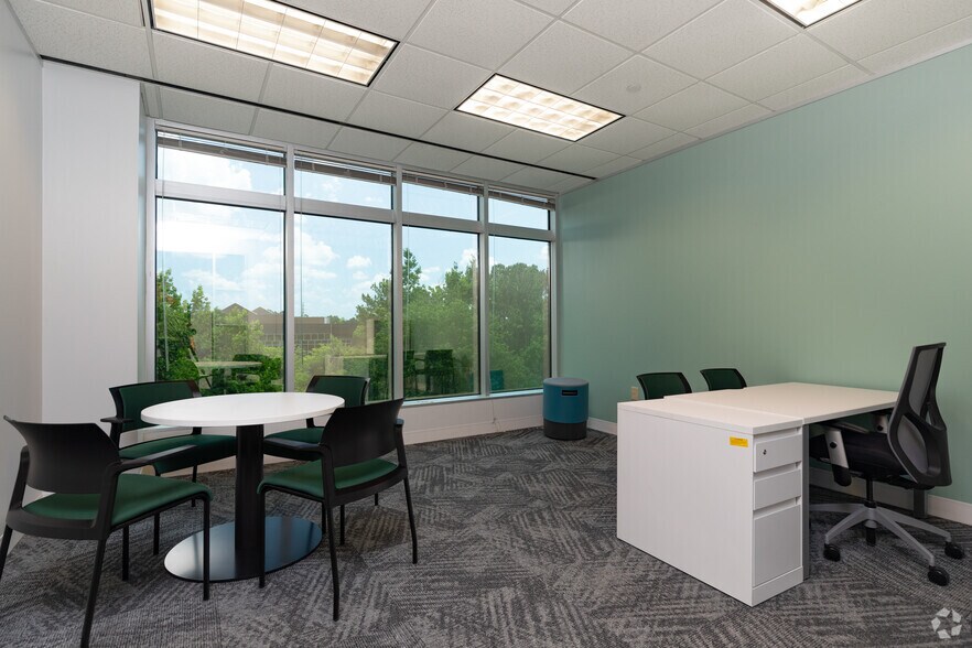 More Photos Of 2530 Meridian Pky, Durham Coworking Space
