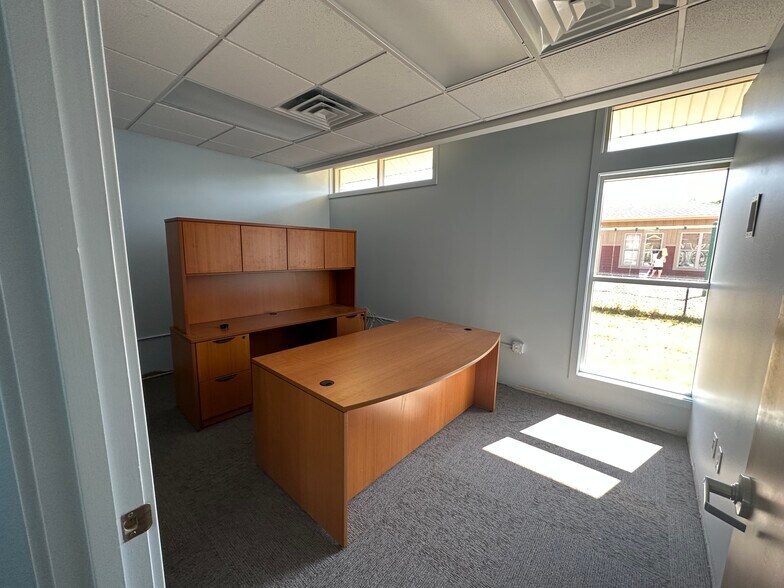 More Photos Of 2350 Belmont Center Dr NE, Belmont Office For Lease