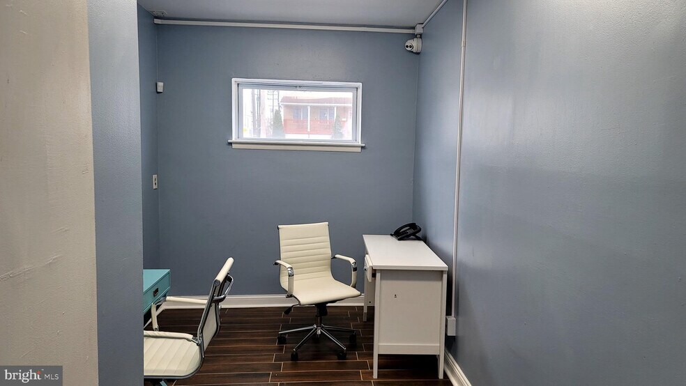 More Photos Of 2809 River Rd, Camden Medical For Sale