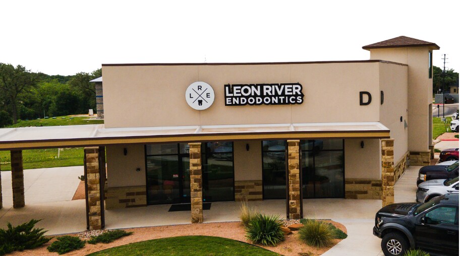 More Photos Of 2419 Palermo Pky, Temple Storefront For Sale