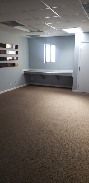 More Photos Of 1511 E Boulder St, Colorado Springs Medical For Lease