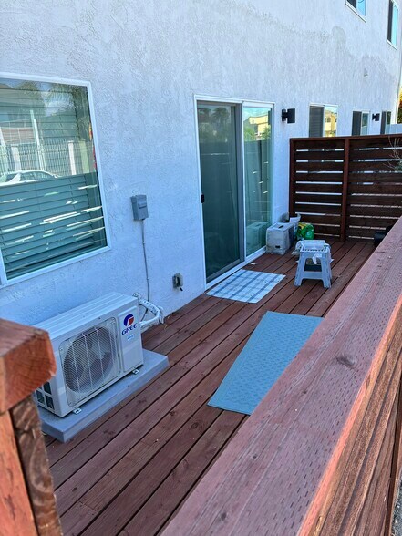 More Photos Of 330 S Horne St, Oceanside Apartments For Sale