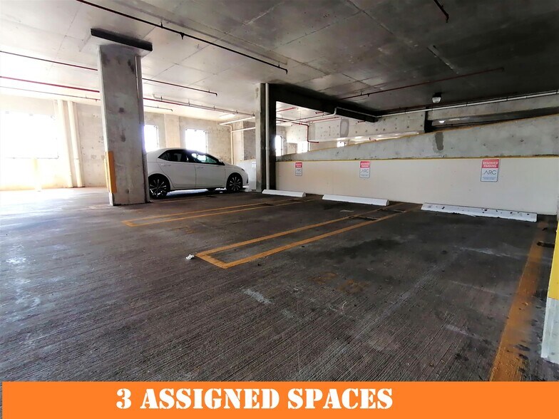 More Photos Of 140 Madeira Ave, Coral Gables General Retail For Sale