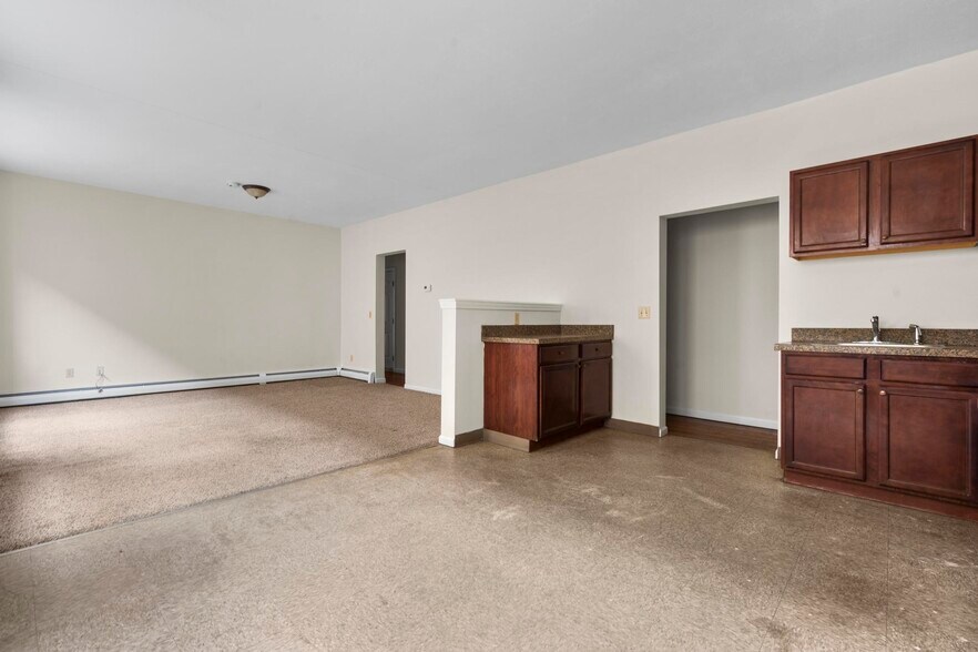 More Photos Of , Waterbury Multifamily For Sale