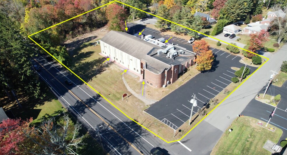 More Photos Of 2966 Crompond Rd, Yorktown Heights Schools For Lease