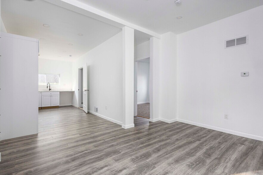 More Photos Of 553 Belmont St, Detroit Apartments For Sale