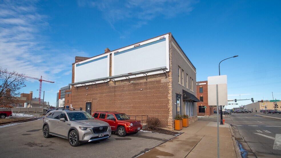 More Photos Of 223 Broadway Ave N, Rochester Office Residential For Lease