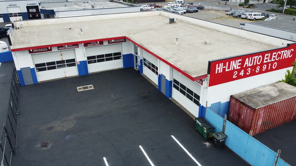 More Photos Of 823 SW 148th St, Burien Auto Repair For Sale