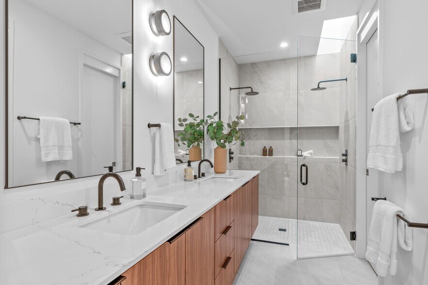 More Photos Of 501 S Bloodworth St, Raleigh Apartments For Sale