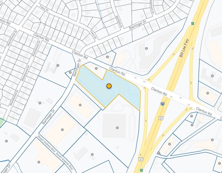 More Photos Of 920 Blairhill Rd, Charlotte Showroom For Lease