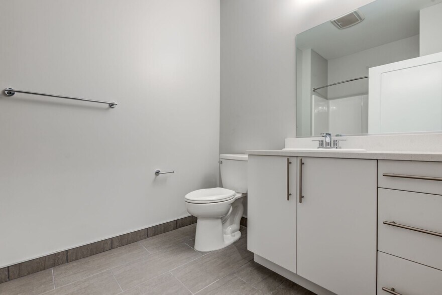 More Photos Of 490 Broadway St, Buffalo Apartments For Lease