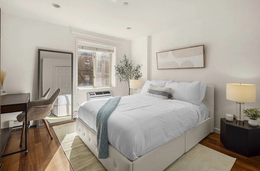 More Photos Of 15 St. Marks Pl, New York Apartments For Sale