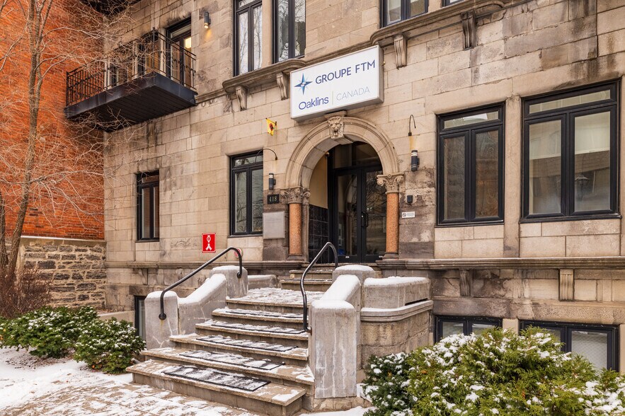 More Photos Of 418 Rue Sherbrooke E, Montréal Loft Creative Space For Sale