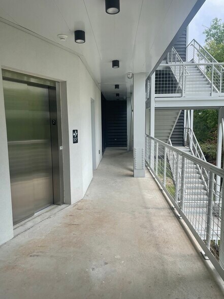 More Photos Of 4455 N Braeswood Blvd, Houston Medical For Lease