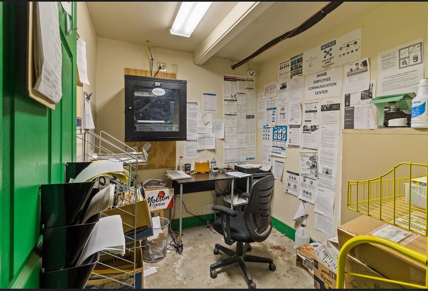 More Photos Of 37 Gouverneur St, Canton Convenience Store For Sale