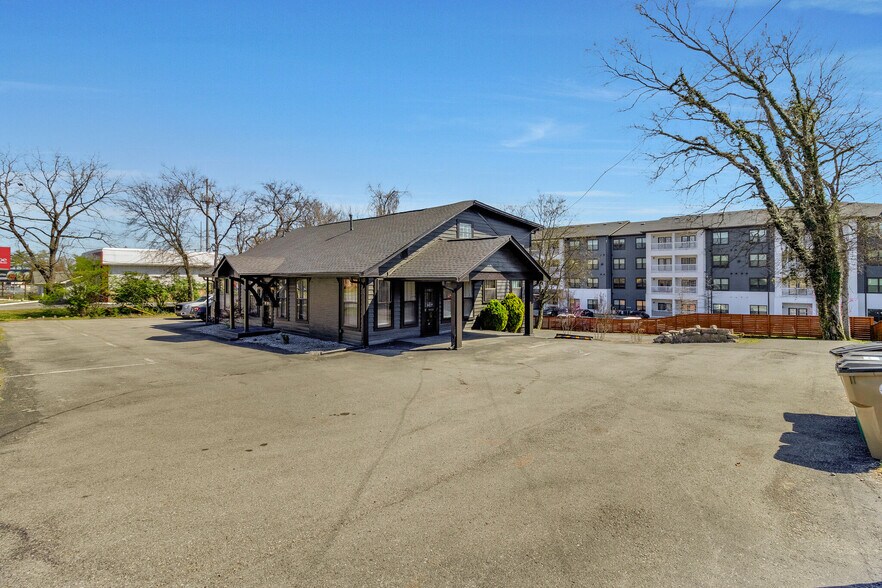 More Photos Of 131 Donelson Pike, Nashville Loft Creative Space For Sale