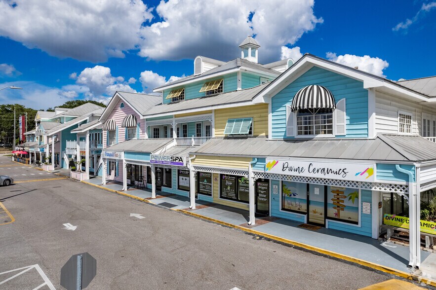 More Photos Of , Palm Harbor General Retail For Lease