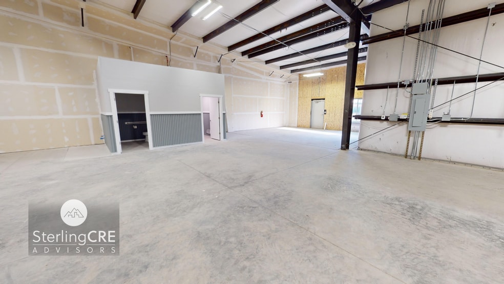 More Photos Of 7285 Grandstand Dr, Missoula Industrial For Lease