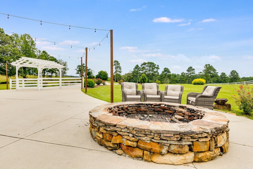 More Photos Of 100 McPherson Rd, Villa Rica Lodge Meeting Hall For Sale