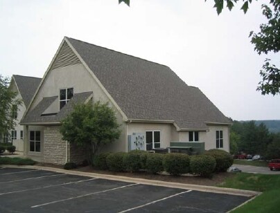 More Photos Of 1460-1466 Manning Pky, Powell Office For Sale