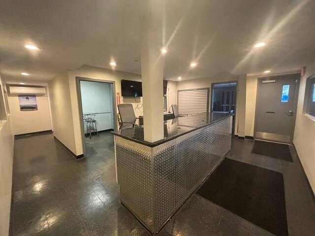 More Photos Of 3861-3870 West Rd, Cortland Auto Dealership For Sale