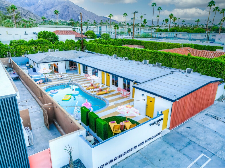 More Photos Of 1339 N Indian Canyon Dr, Palm Springs Hotel For Sale