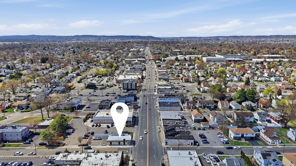 More Photos Of 27-16 Broadway, Fair Lawn Land For Lease