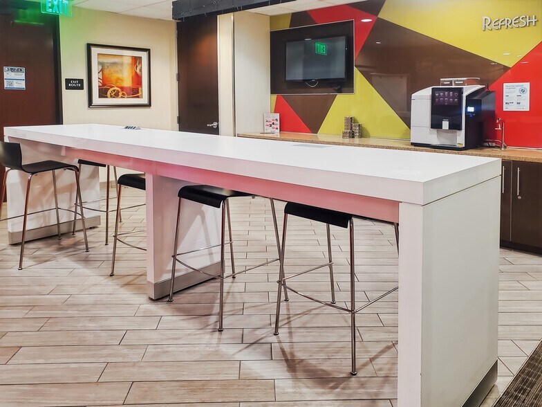 More Photos Of 1100 W Town and Country Rd, Orange Coworking Space