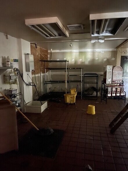 More Photos Of 307A Highway 49, Byron Restaurant For Lease