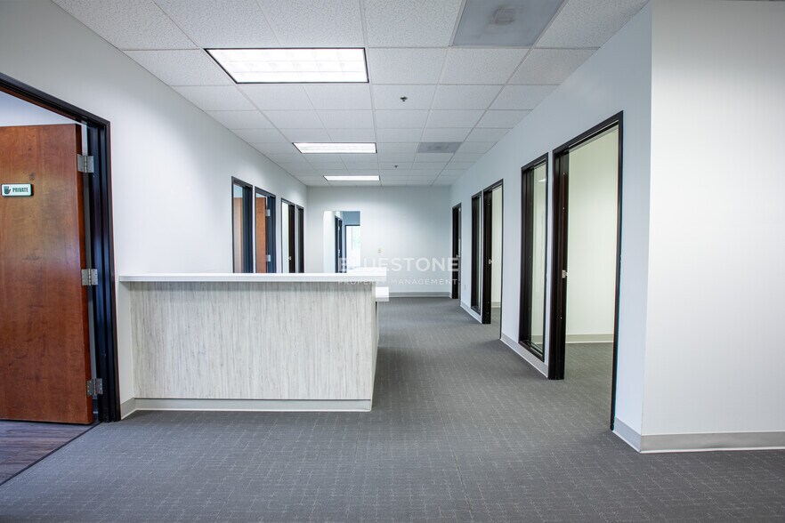 More Photos Of 9430 SW Coral St, Tigard Office For Lease