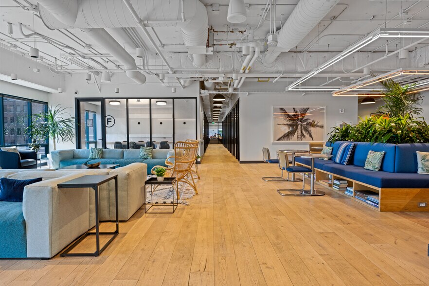 More Photos Of 100 W Broadway, Long Beach Office For Lease