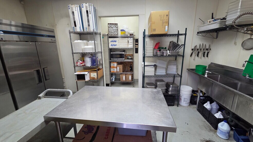More Photos Of 2024 W Carson St, Torrance Fast Food For Sale
