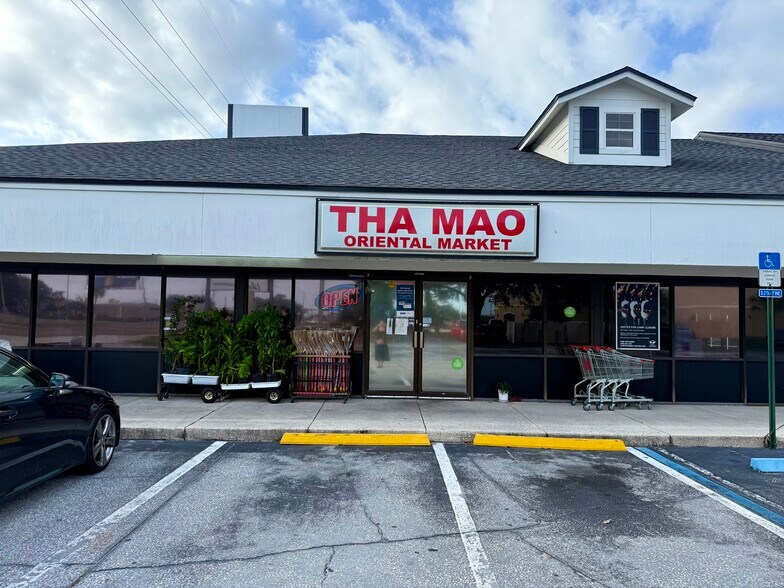 More Photos Of 1704 Southside Blvd, Jacksonville Unknown For Lease