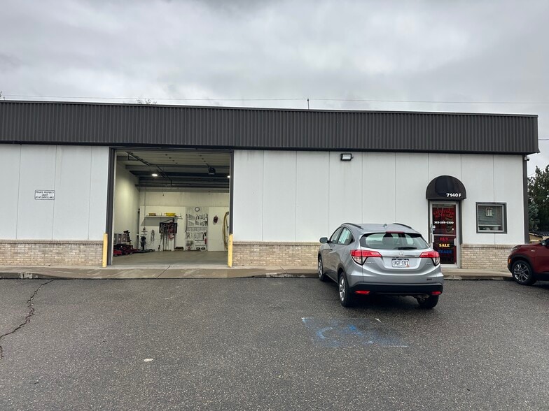 More Photos Of 7140 Ivy St, Commerce City Warehouse For Sale