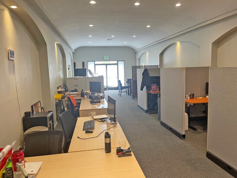 More Photos Of 525 Portal St, Cotati Distribution For Sale