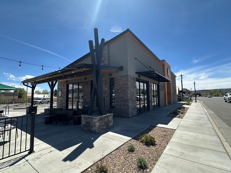 More Photos Of 501 W Tomichi Ave, Gunnison Restaurant For Sale