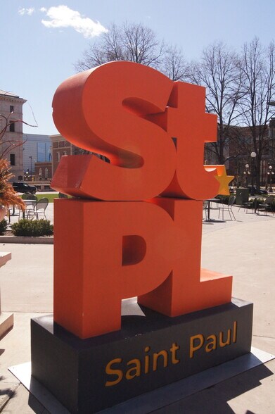 More Photos Of 160 Kellogg Blvd E, Saint Paul Office For Sale