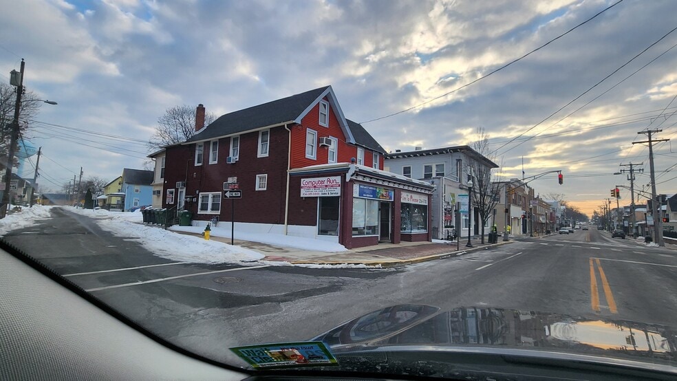 More Photos Of 11 N Broadway, Pitman Storefront Retail Residential For Lease