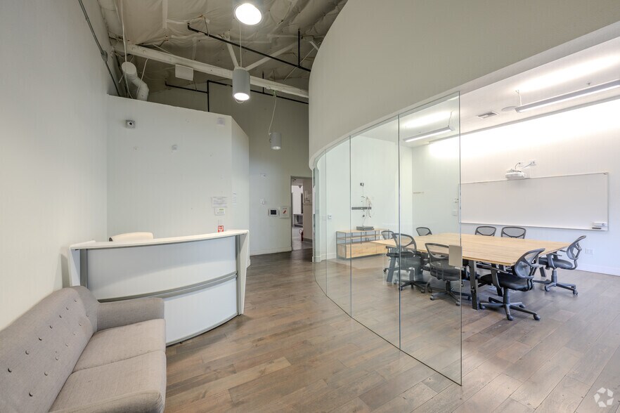 More Photos Of 1320 #1 9th St, Berkeley Industrial For Sale