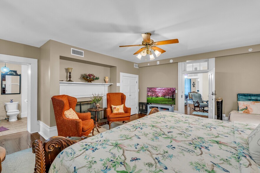 More Photos Of 607 Old West Point Rd, Starkville Hospitality For Sale