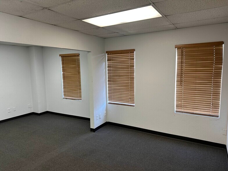 More Photos Of 2801 Lassiter Ln, Turlock Warehouse For Lease