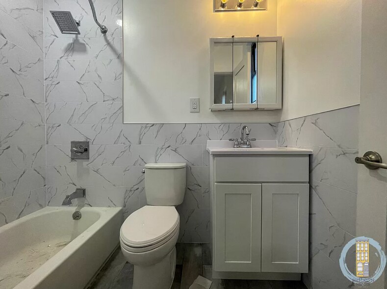 More Photos Of 162 Utica Ave, Brooklyn Apartments For Sale