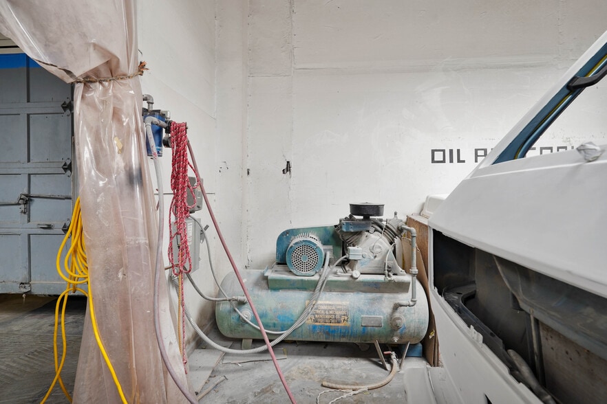 More Photos Of 245-251 24th St, Richmond Auto Repair For Sale