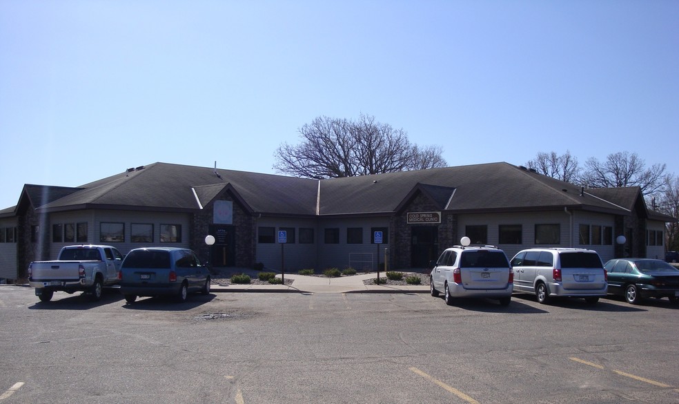More Photos Of 402 Red River Ave N, Cold Spring Office For Lease