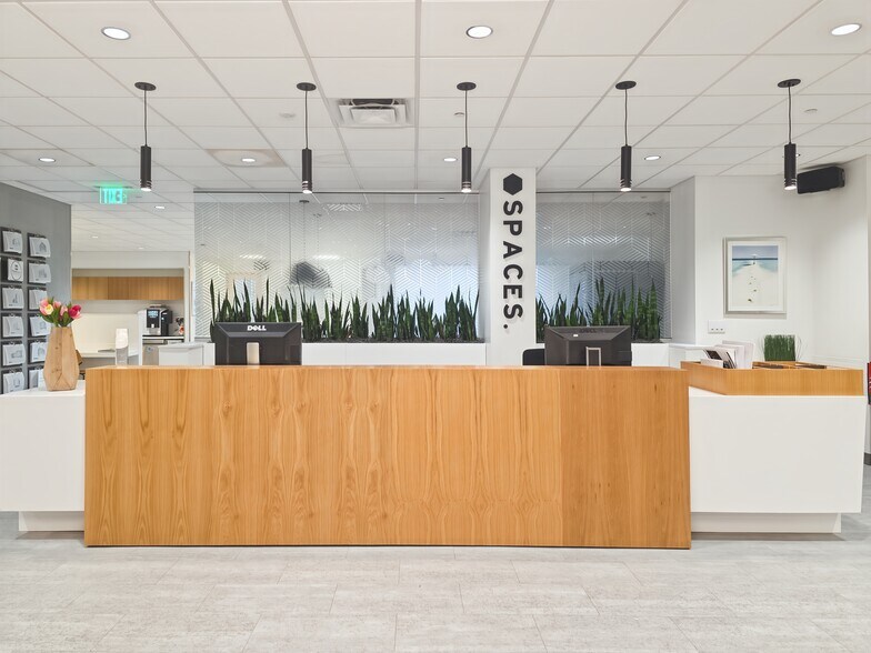 More Photos Of 495 Grand Blvd, Miramar Beach Coworking Space