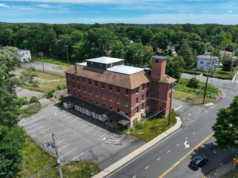 More Photos Of 35 Oakland St, Manchester Warehouse For Sale