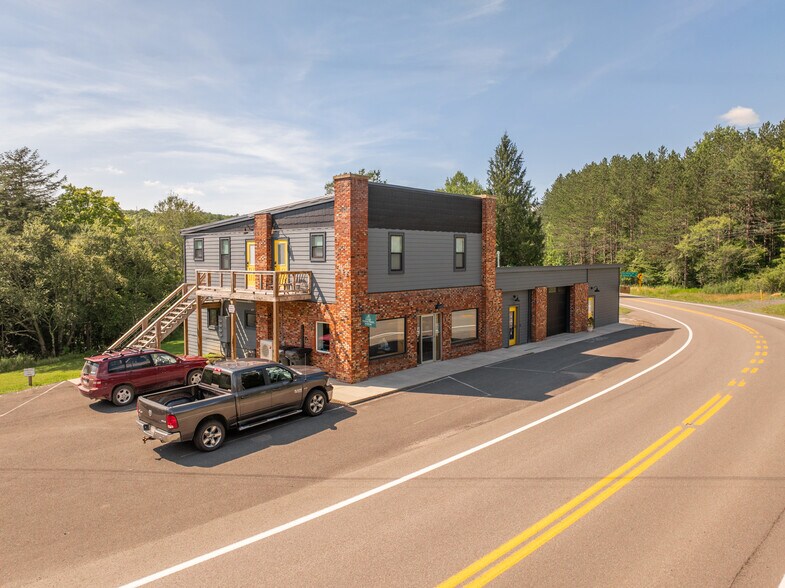 More Photos Of 541 Spruce St, Thomas Flex For Sale