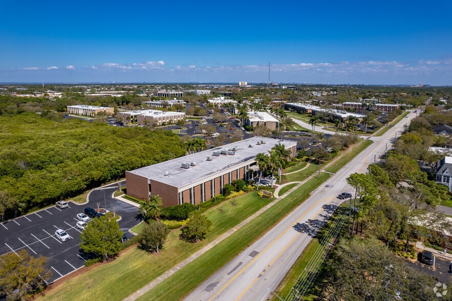 More Photos Of 701 94th Ave N, Saint Petersburg Office For Lease