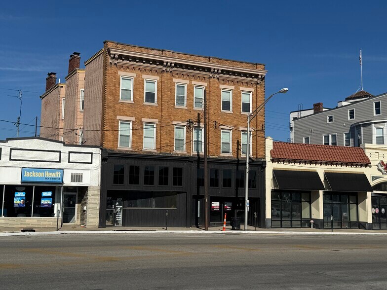 More Photos Of 4539 Montgomery Rd, Cincinnati Storefront Retail Residential For Sale